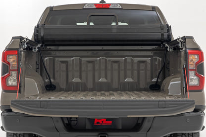 Hard Roll Up Bed Cover 5 Foot Bed Ford Ranger 2WD/4WD (2024-2026) Rough Country-3