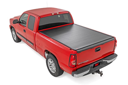 Hard Roll Up Bed Cover 6 Foot 7 Inch Bed Silverado/Sierra 1500 (00-06 & Classic) Rough Country-2