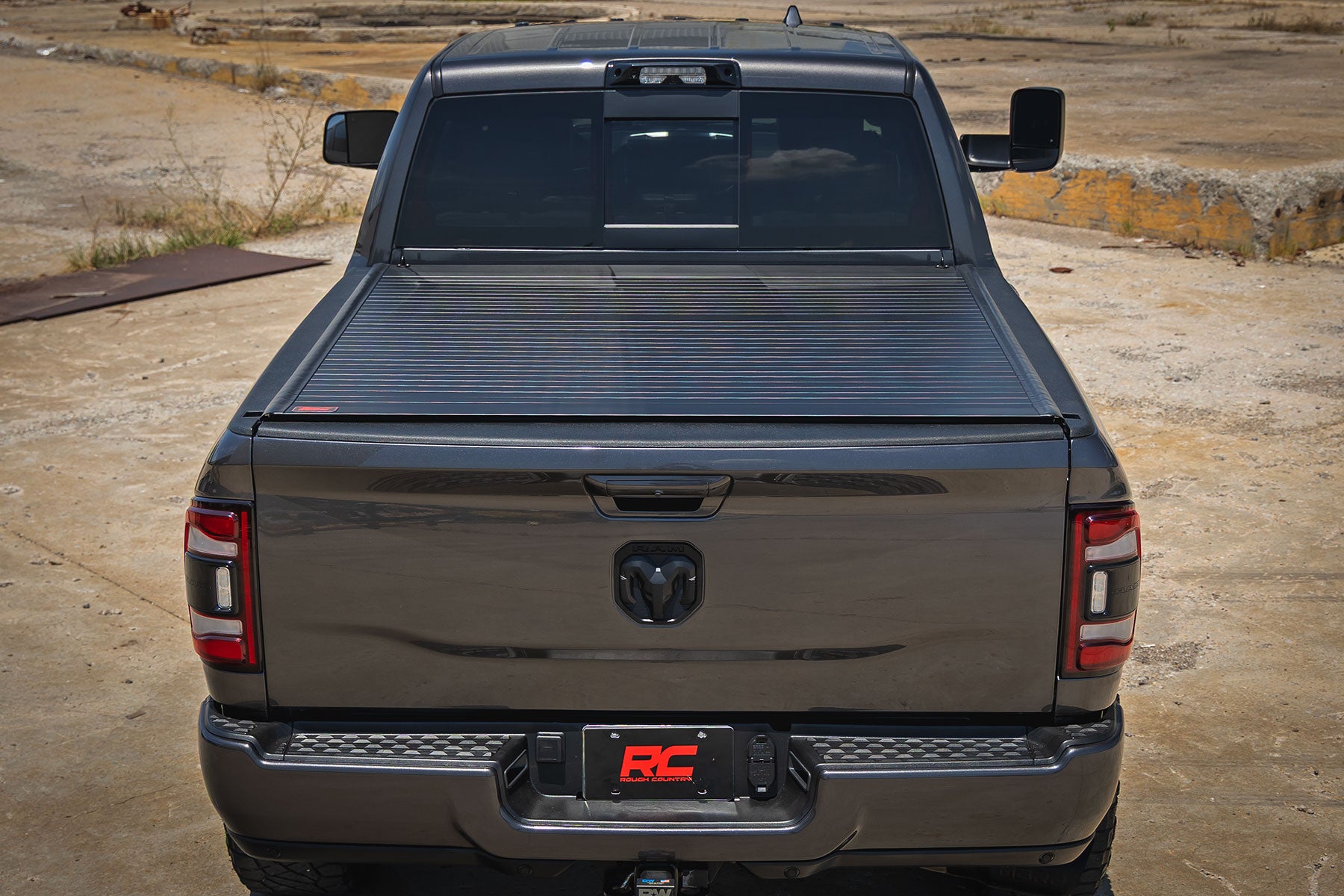 Hard Roll Up Bed Cover 6 Foot 4 Inch Bed Ram 1500 (09-18)/2500 (09-26) Rough Country-5
