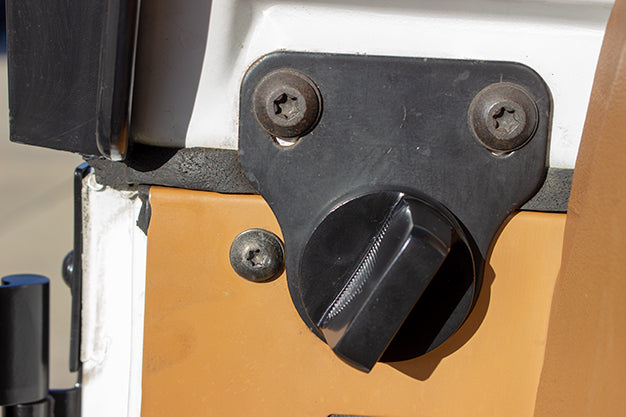 Kentrol Jeep CJ/YJ Windshield Knobs Pair 76-95 CJ and Wrangler YJ Powdercoat Black Kentrol