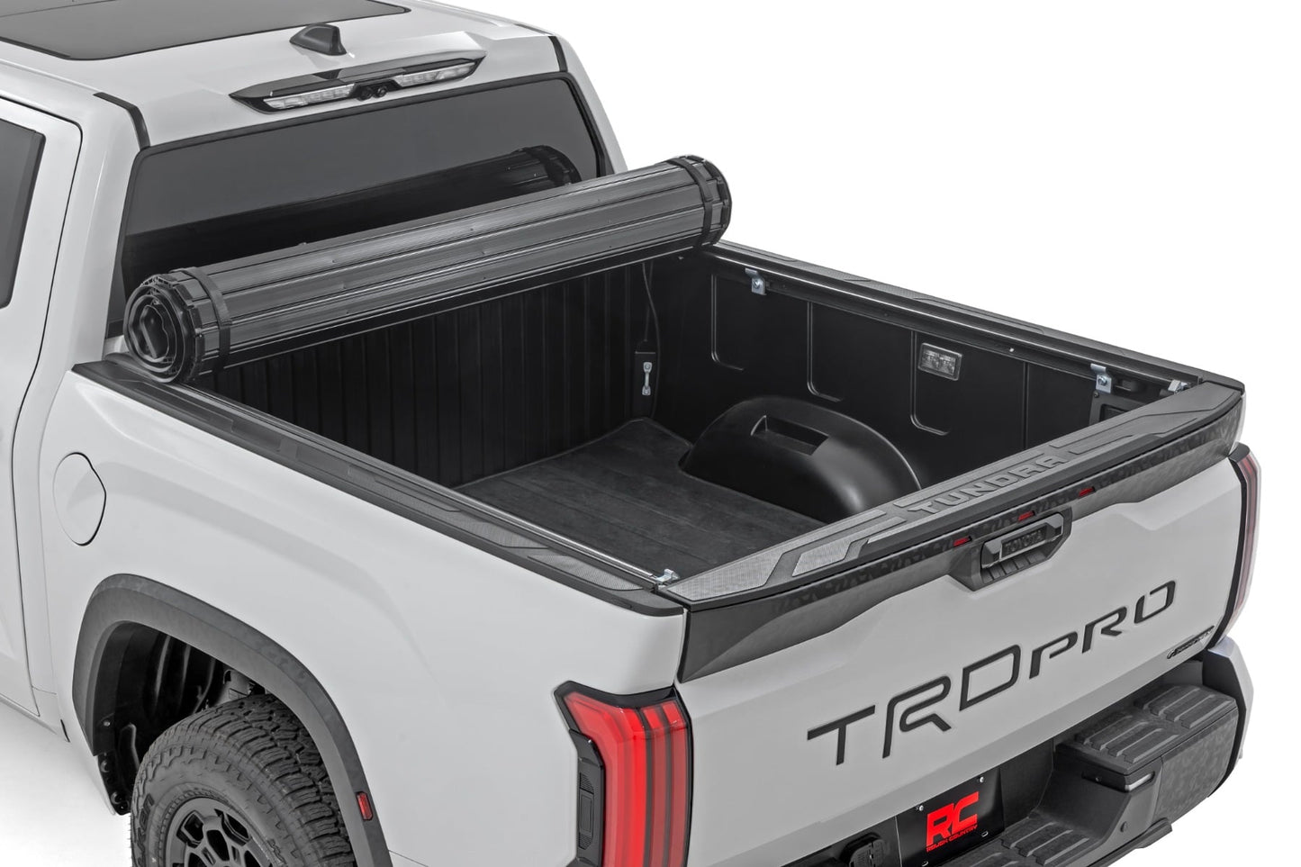 Hard Roll Up Bed Cover 5 Foot 7 Inch Bed Toyota Tundra 2WD/4WD (2022-2026) Rough Country-1