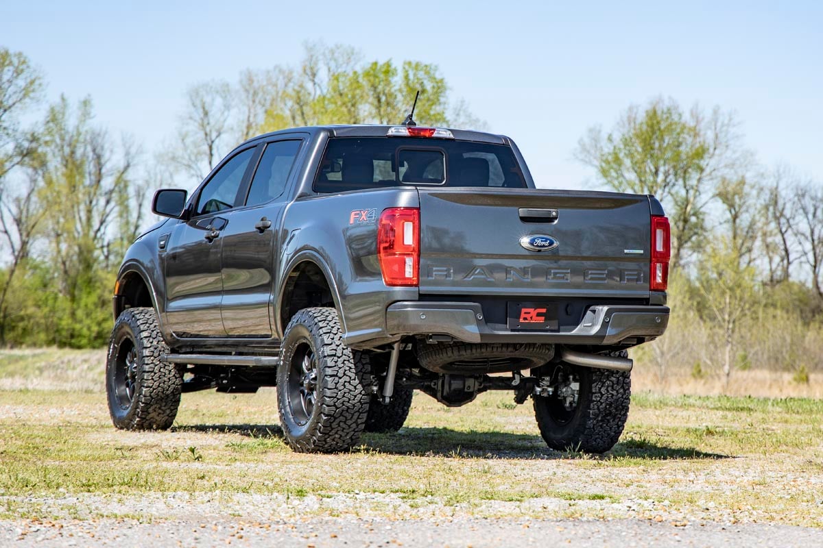 6 Inch Lift Kit N3 Struts Aluminum Knuckles Ford Ranger 4WD (2019-2023) Rough Country-4