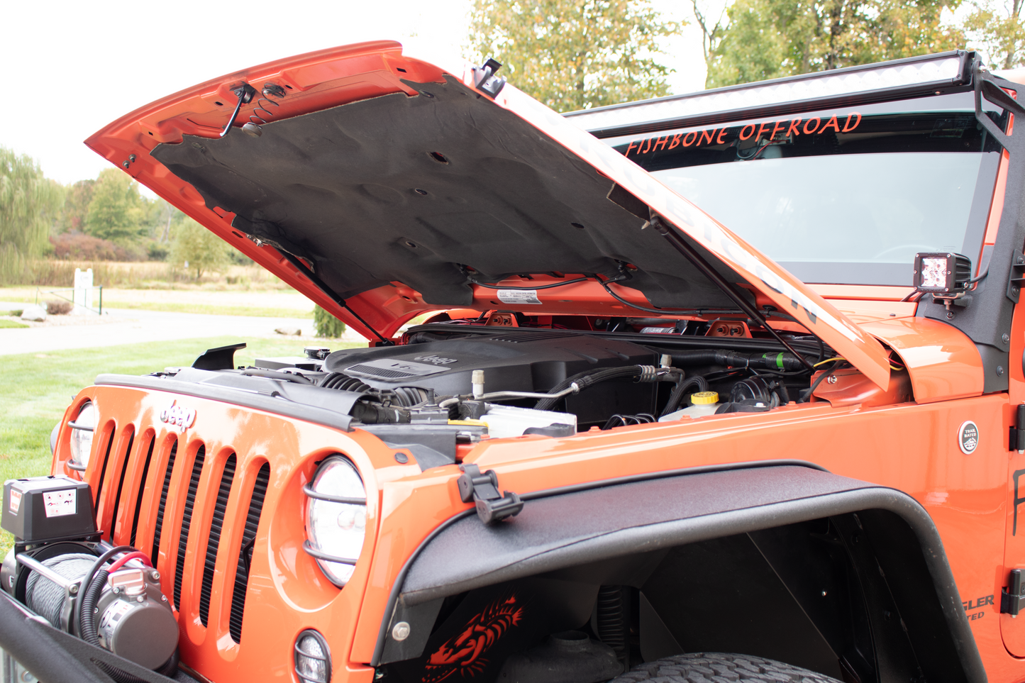 Kentrol Jeep JK Hoold Lift Support Black Painted Steel Kentrol