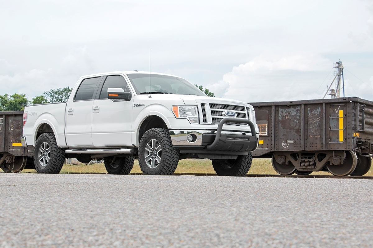 3 Inch Lift Kit Red Ford F-150 4WD (2009-2013) Rough Country-2