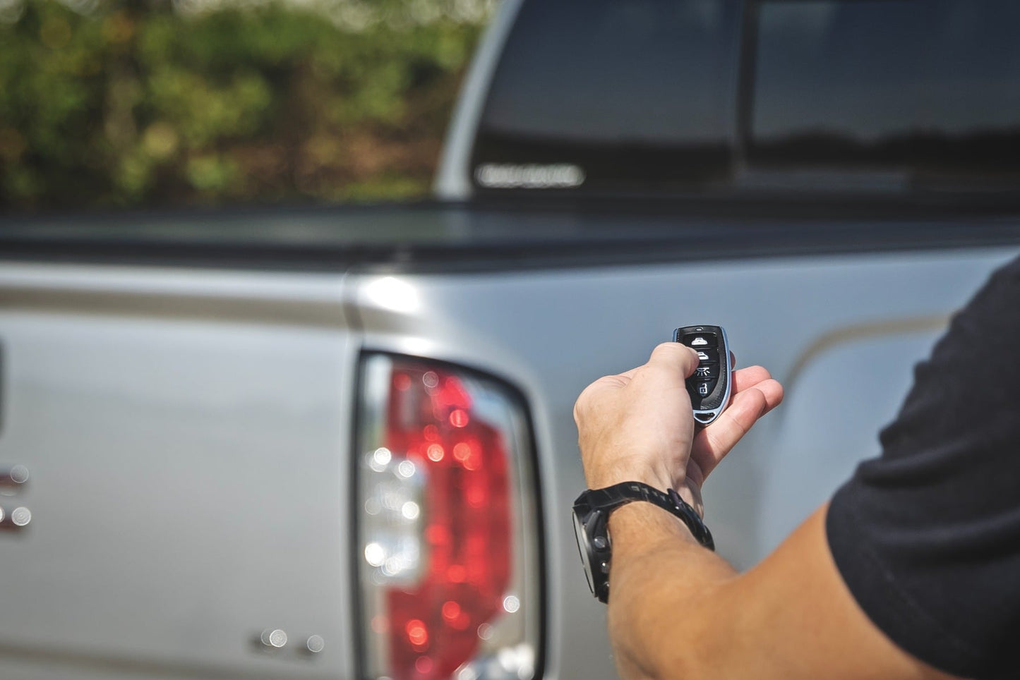 Powered Retractable Bed Cover 5 Foot Bed Chevy/GMC Canyon/Colorado (15-26) Rough Country-5