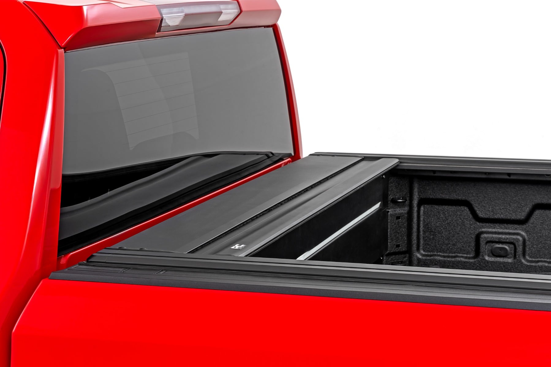 Powered Retractable Bed Cover 5 Foot 10 Inch Bed Chevy/GMC Sierra 1500 (19-26)/Silverado 1500 (19-26) Rough Country-3