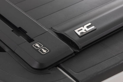 Powered Bed Cover 6 Foot 7 Inch Bed Silverado/Sierra 1500/2500HD/3500HD (14-19 & Classic) Rough Country-4