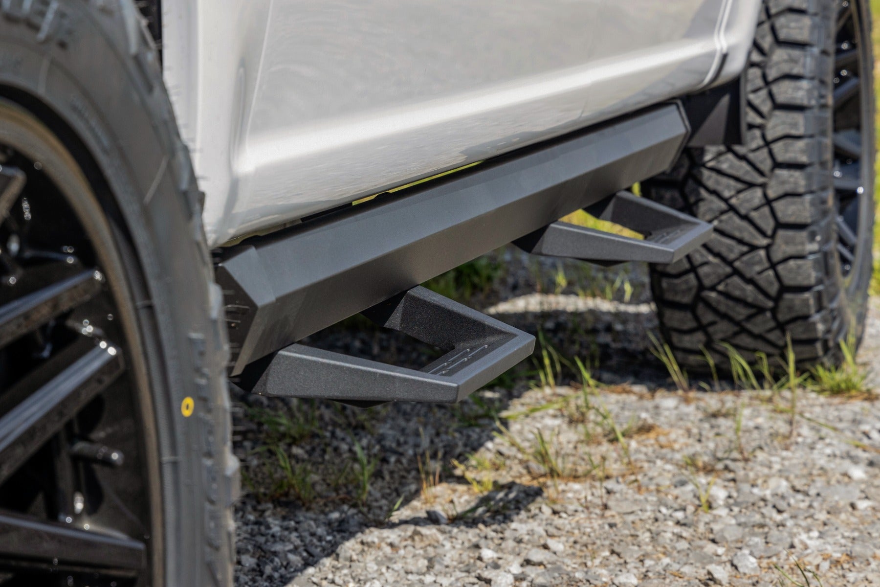 SRL2 Adjustable Aluminum Steps Ford Ranger 2WD/4WD (2019-2026) Rough Country-4