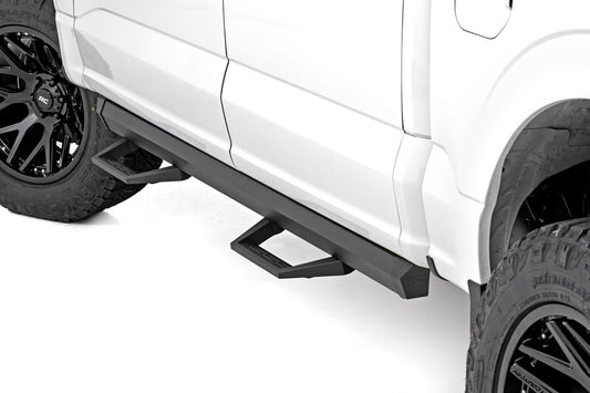 SRL2 Adj Aluminum Step Crew Cab Ford F-150/Lightning/F-250/F-350/Raptor (15-26) Rough Country