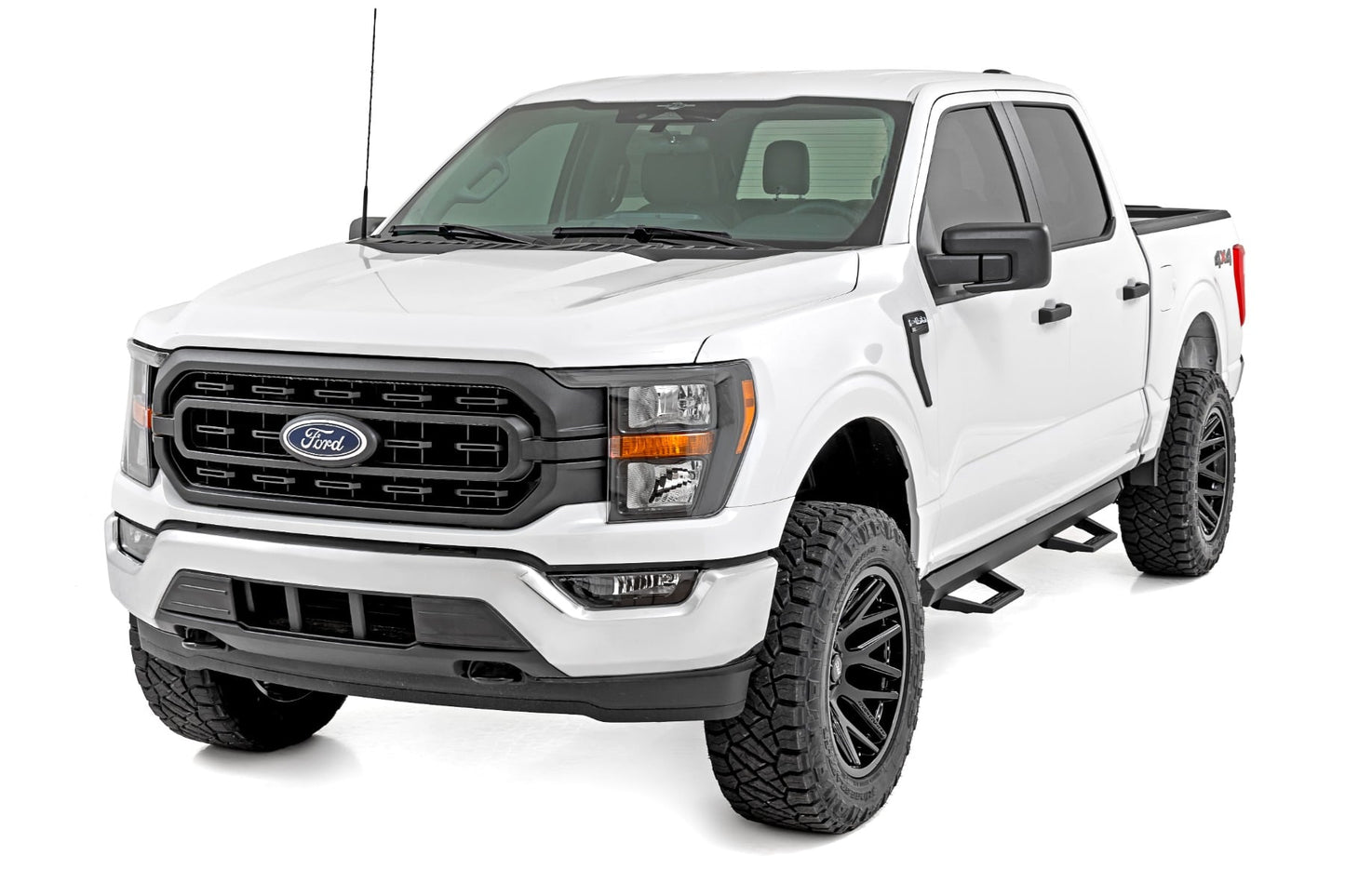 SRL2 Adj Aluminum Step Crew Cab Ford F-150/Lightning/F-250/F-350/Raptor (15-26) Rough Country-1