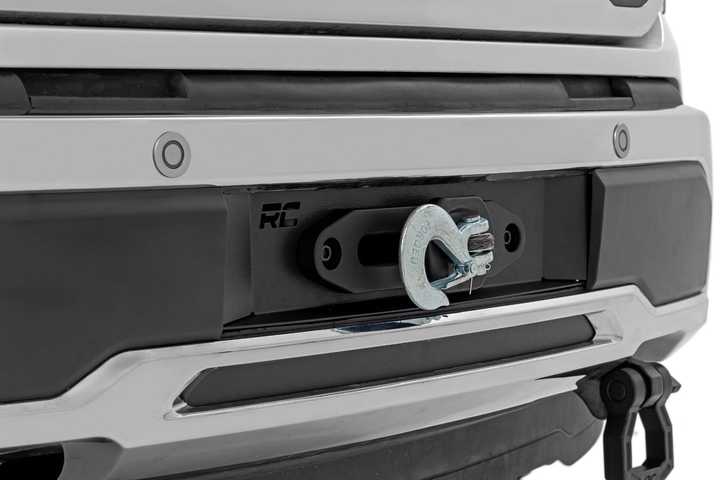 Hidden Winch Mount PRO12000S Ford F-150 (2021-2025) Rough Country-1