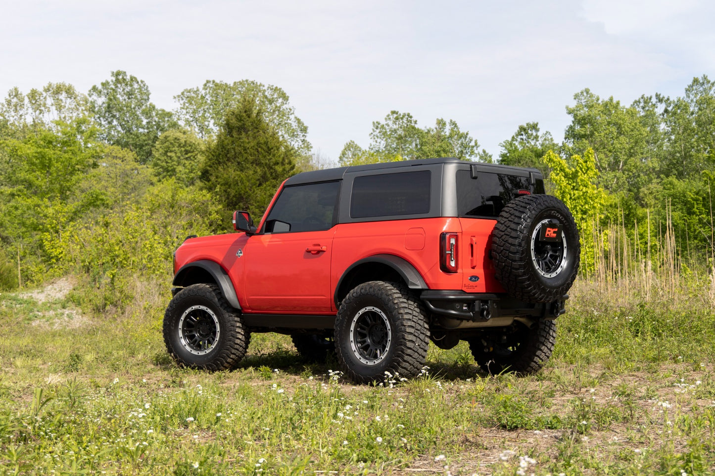 Rear Bumper Tubular Ford Bronco 4WD (2021-2025) Rough Country-4