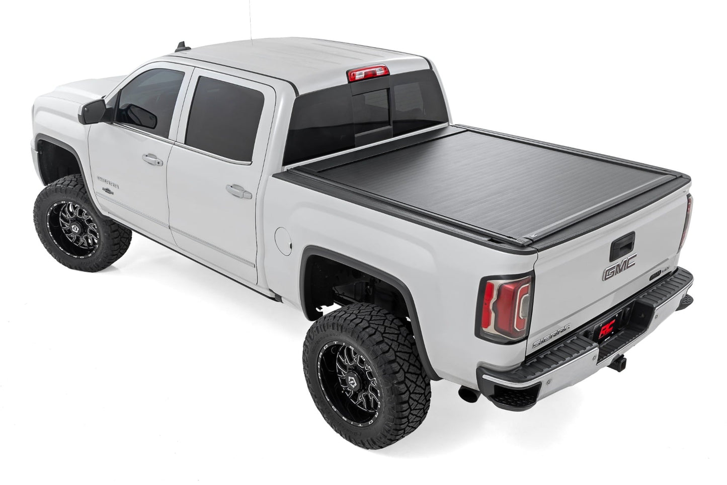 Powered Retractable Bed Cover 5 Foot 9 Inch Bed Silverado/Sierra 1500 (14-18 & Classic) Rough Country-2