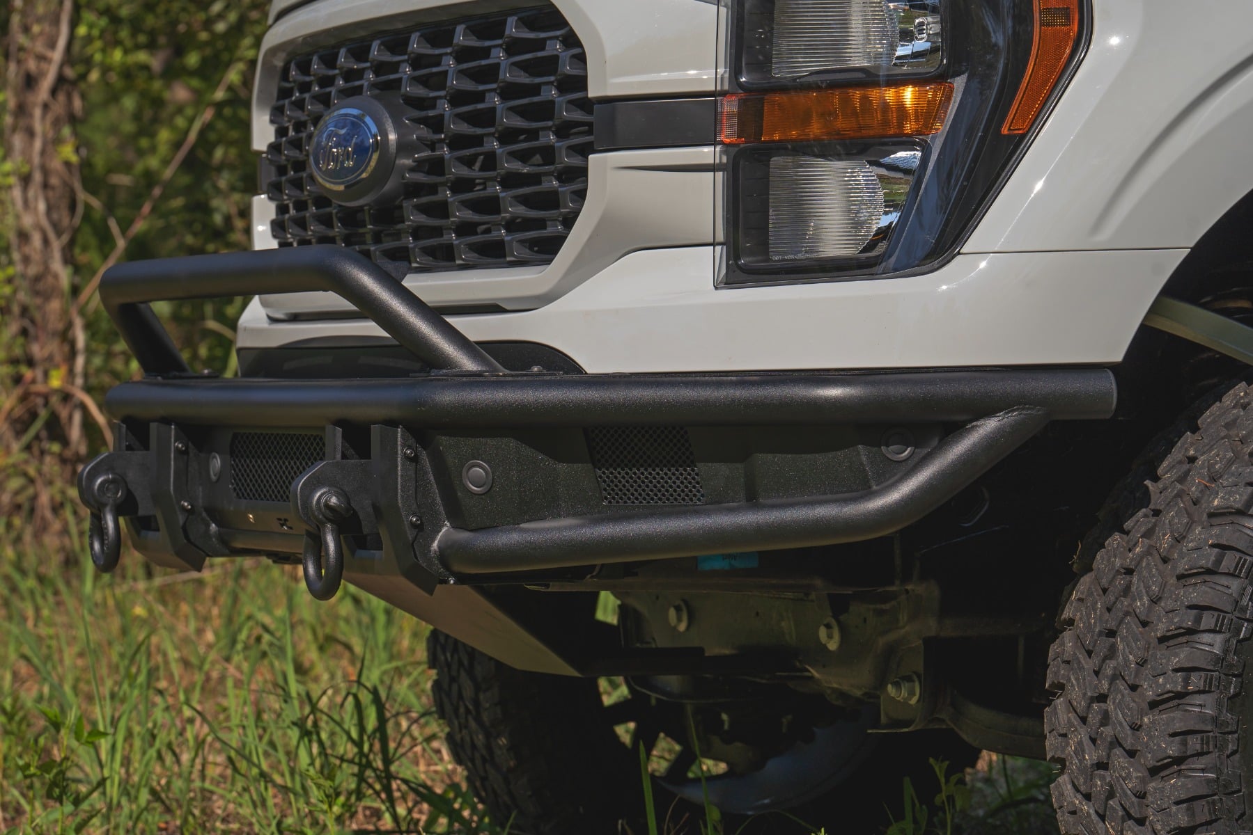 Front Bumper Tubular Ford F-150 2WD/4WD (2021-2023) Rough Country-4