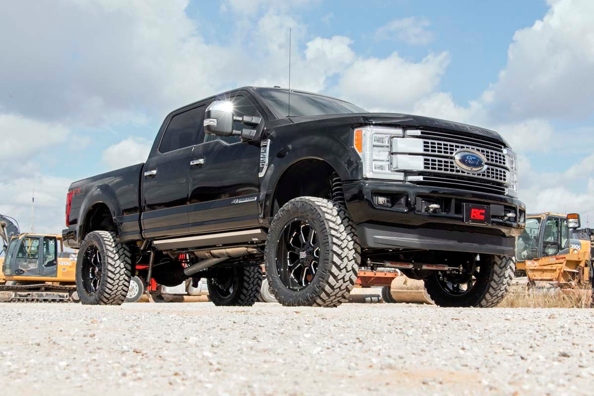 6 Inch Lift Kit R/A OVLDS Ford F-250/F-350 Super Duty 4WD (2017-2022) Rough Country-2