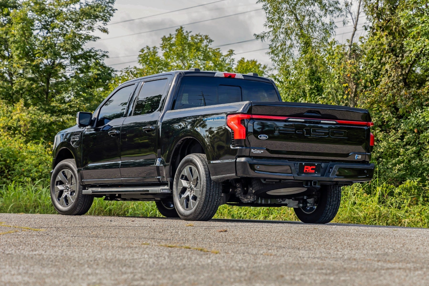 3/4 Inch Front Leveling Kit Lowers Rear 1.5 Inches Ford F-150 Lightning (22-26) Rough Country-5