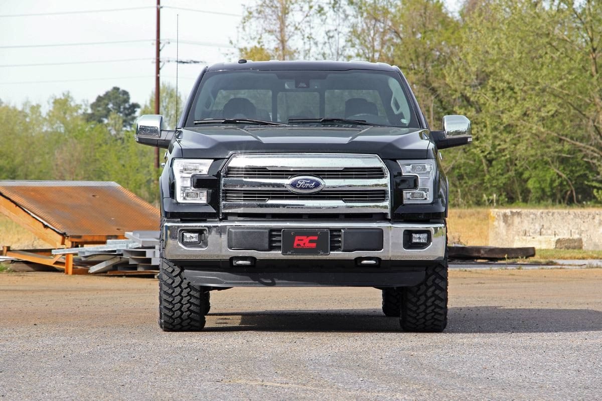 2 Inch Leveling Kit Ford F-150 (09-26)/Raptor (17-18) Rough Country-1