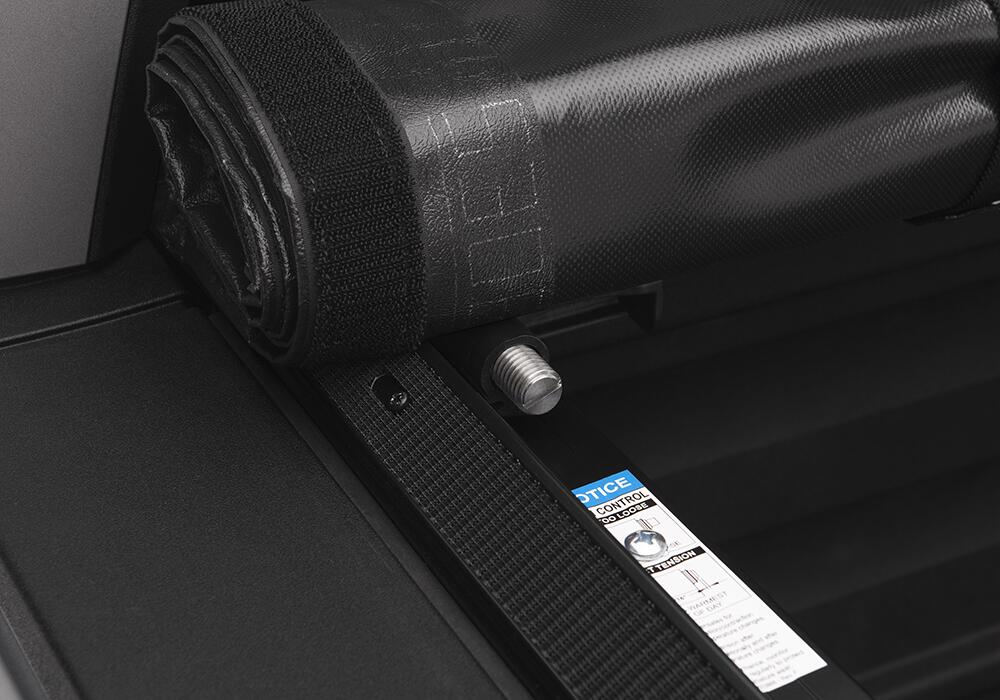 Lo Pro Tonneau Cover Black 2017-2025 Honda Ridgeline Truxedo-15