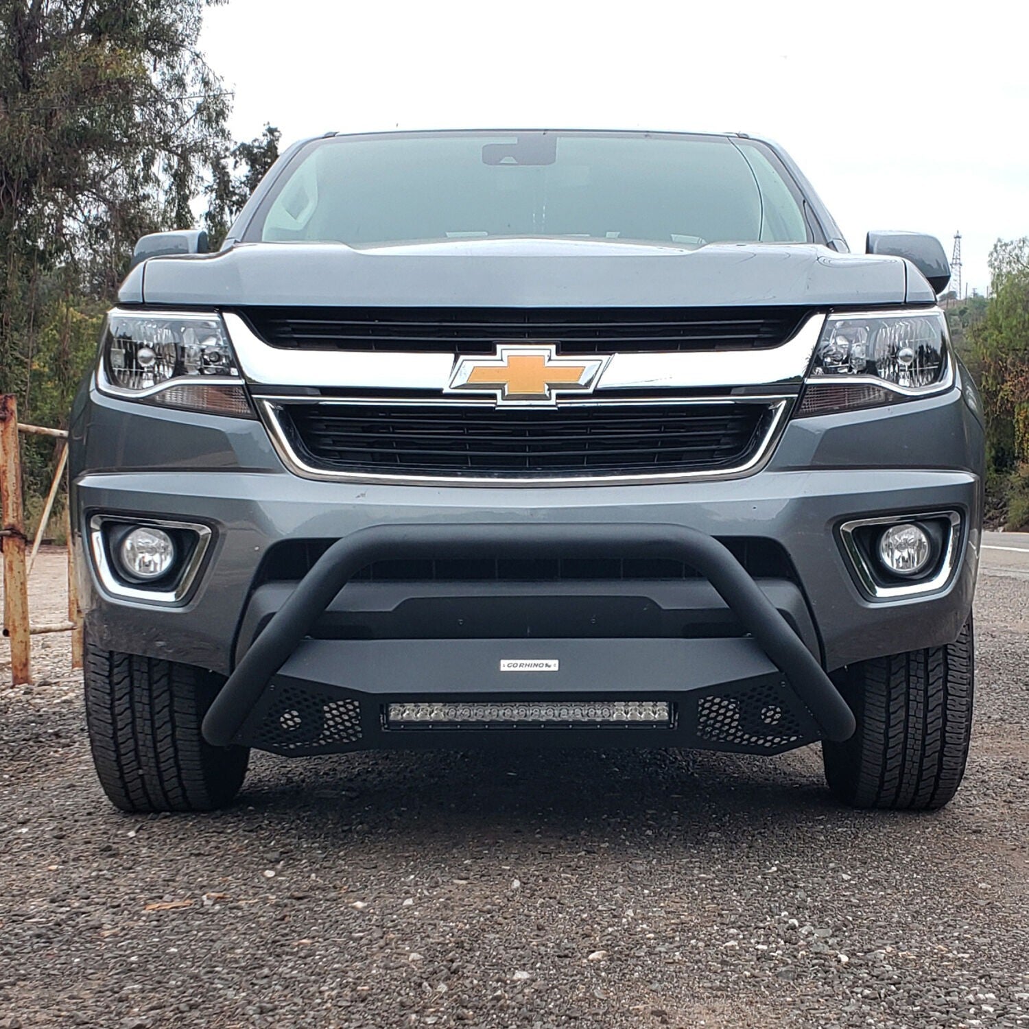 RC4 LR with Mounting Brackets & 20 Inch Light Bar Textured Black 2015-2020 Colorado/Canyon Go Rhino-1