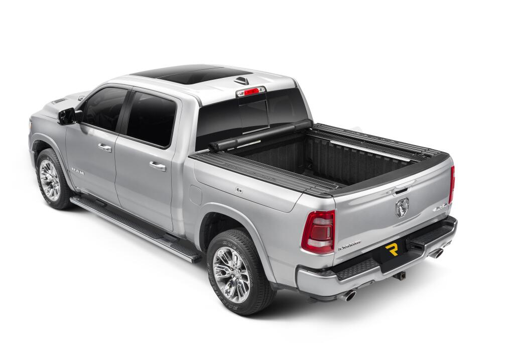 Lo Pro Tonneau Cover Black 2009-2018 (2019-2024 Classic) Ram 5 Foot 7 Inch Bed Truxedo-15