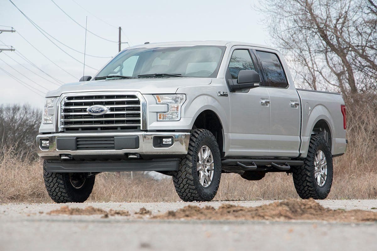 3 Inch Lift Kit Vertex Red Ford F-150 4WD (2014-2020) Rough Country-4