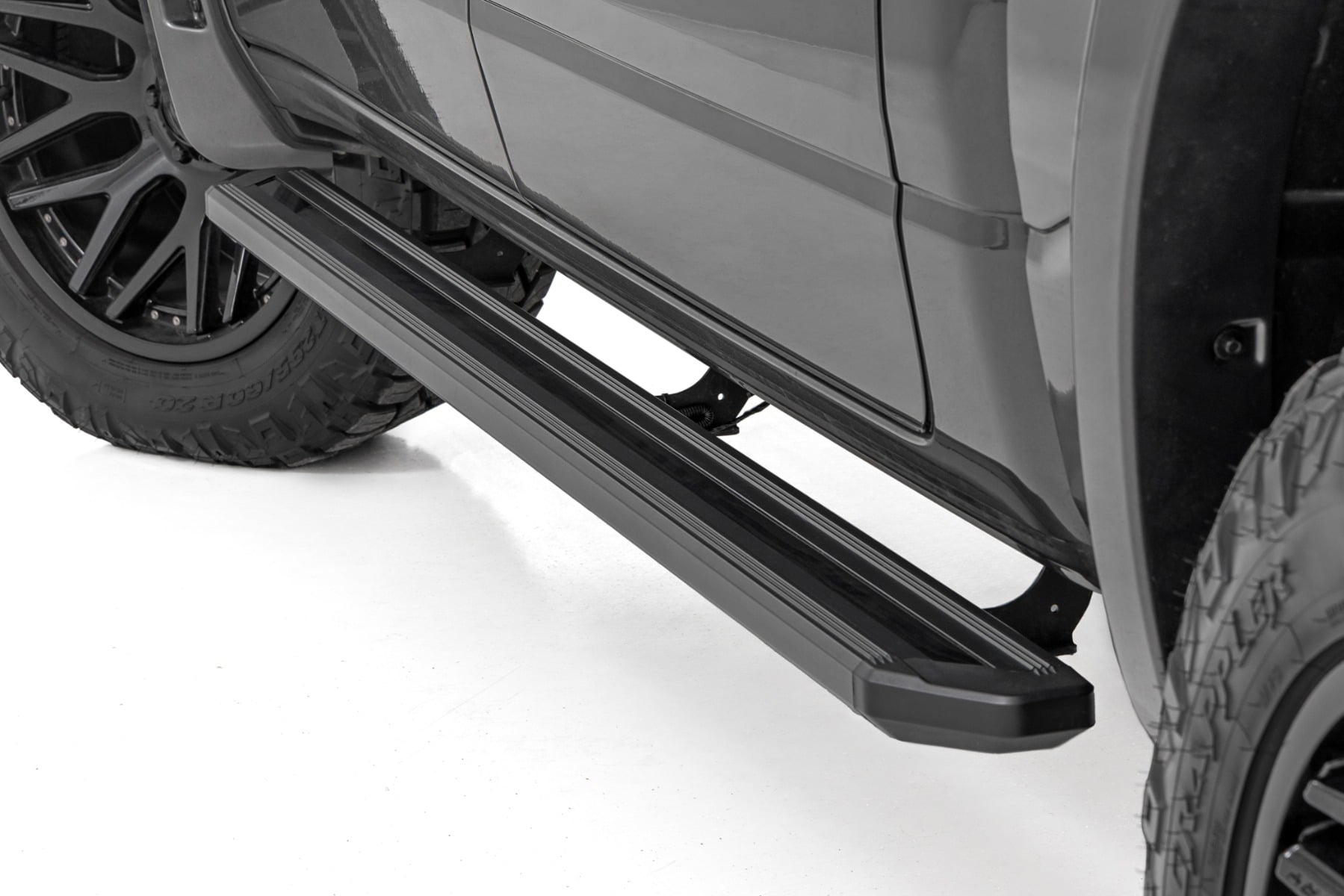 Multi-Color LED Running Boards Crew Cab Ram 1500 (19-26)/1500 TRX (21-24) Rough Country-1