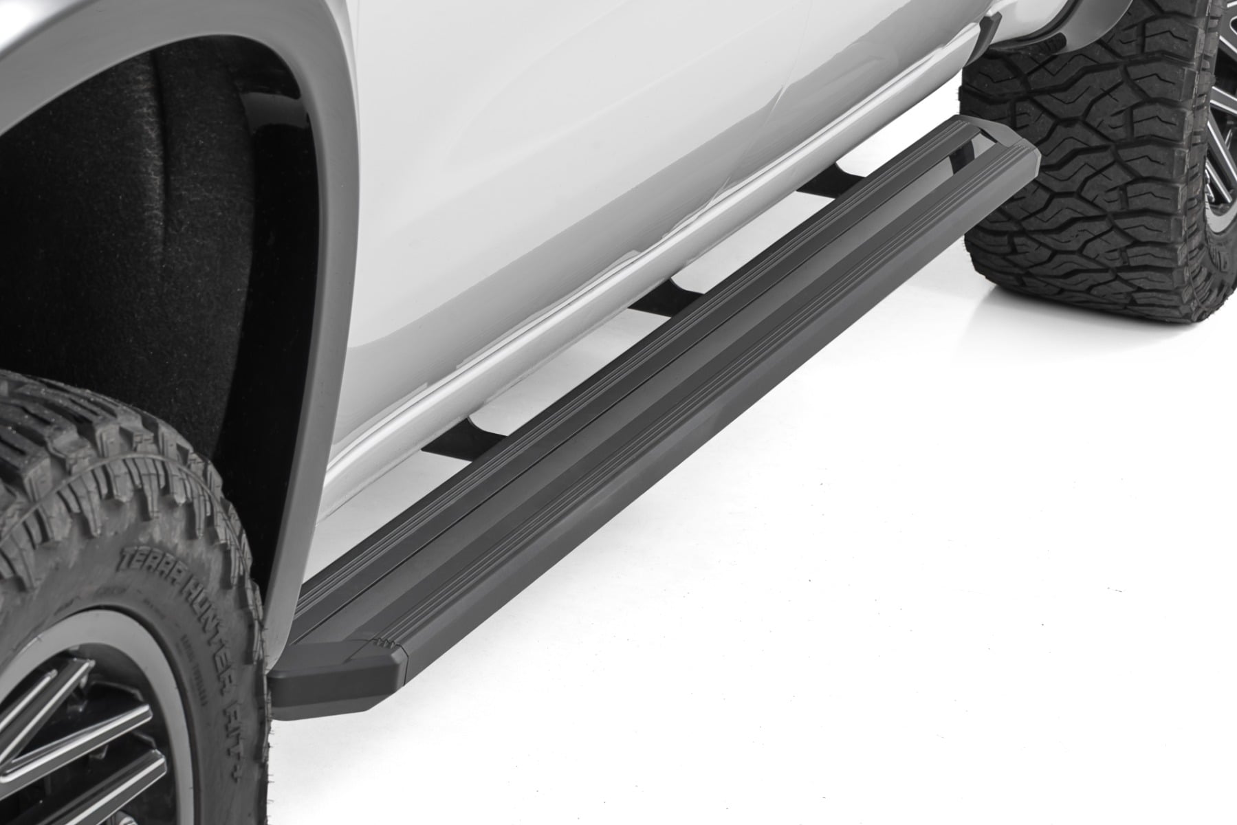 Multi-Color LED Running Boards Crew Cab Silverado/Sierra 1500/2500HD/3500HD (19-26) Rough Country-4