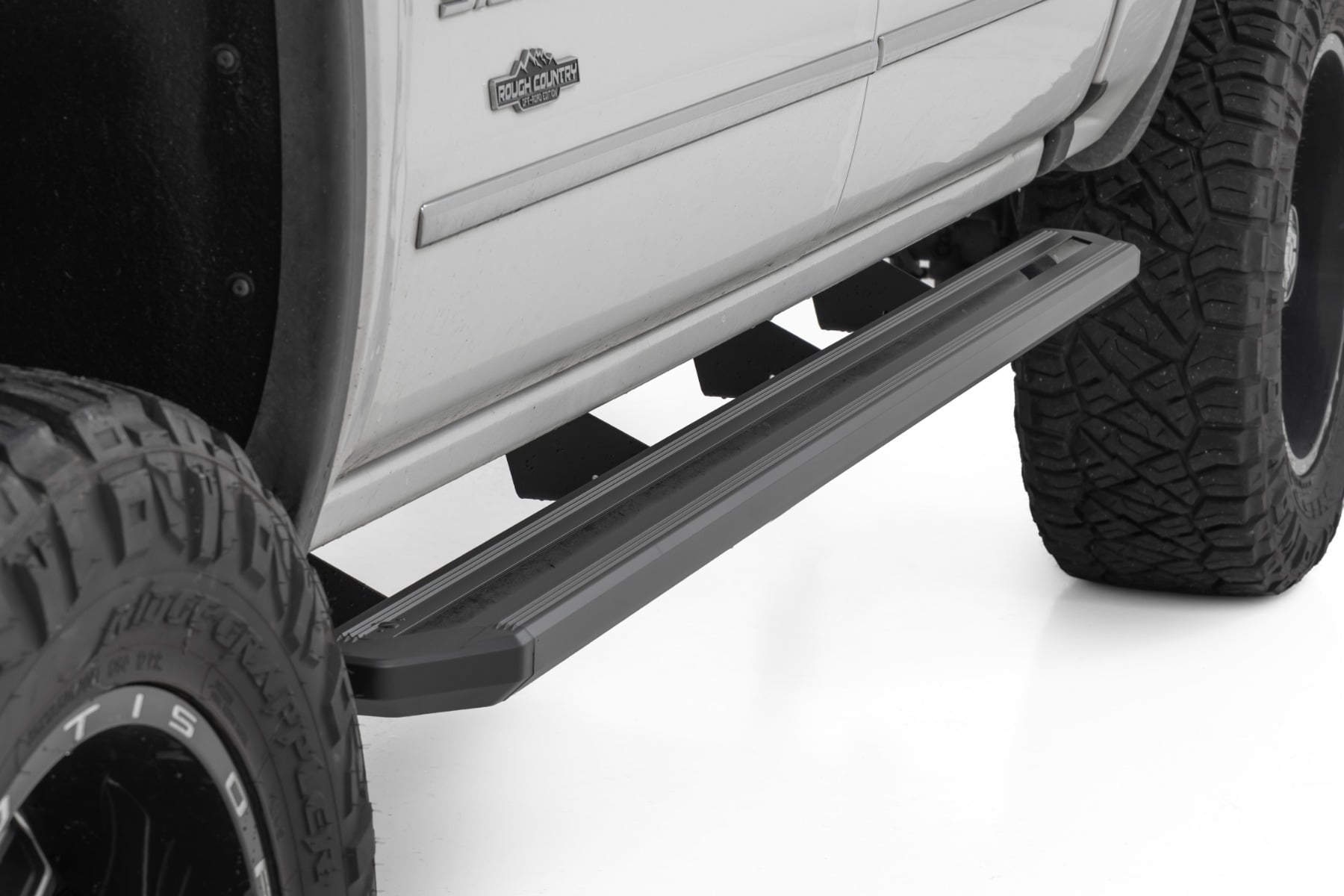 Multi-Color LED Running Boards Crew Cab Silverado/Sierra 1500/2500HD/3500HD (07-19 & Classic) Rough Country-3