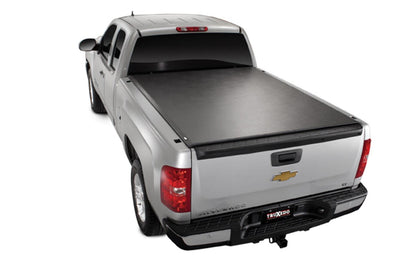 Lo Pro Tonneau Cover Black 1999-2006 (2007 Classic) Silverado/Sierra 1500 6 Foot 6 Inch Bed Truxedo-9