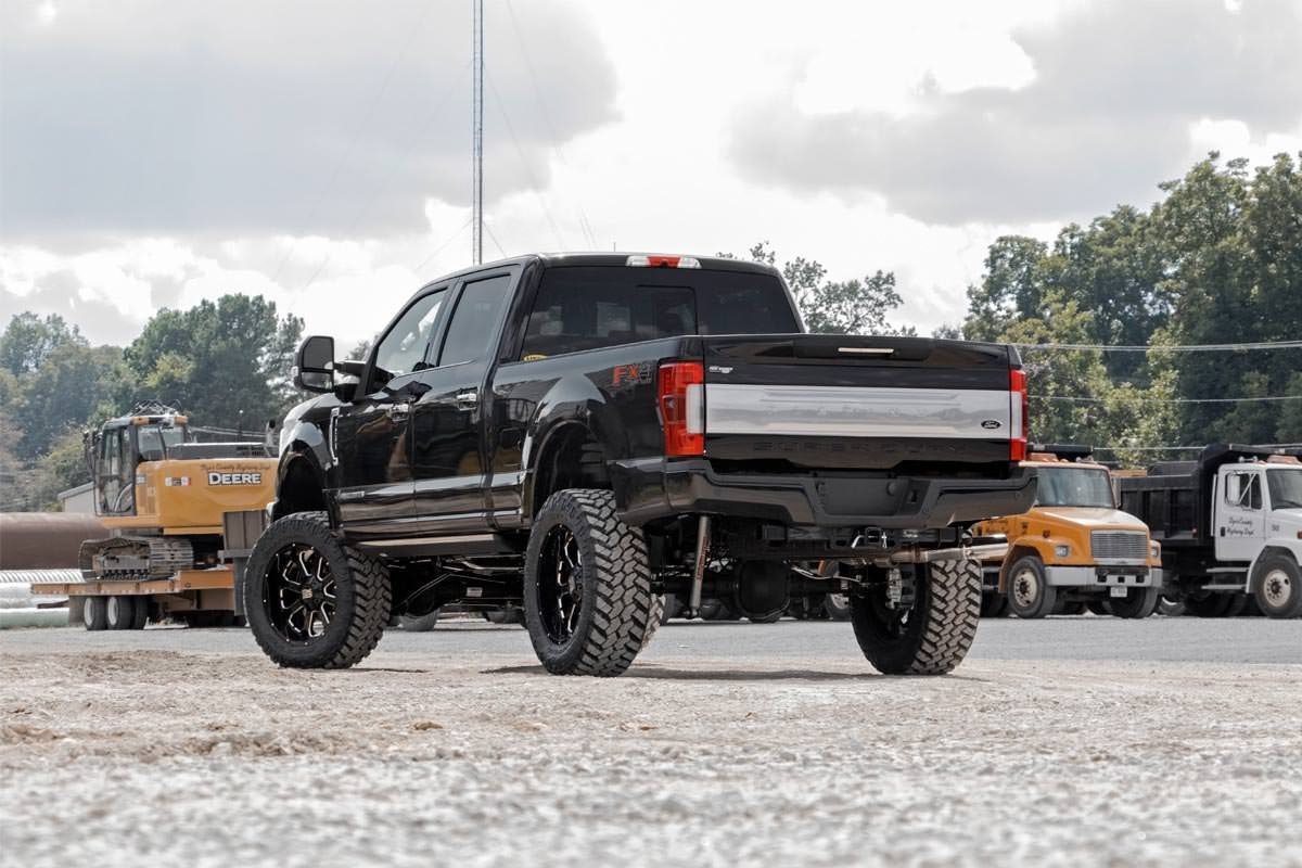 6 Inch Lift Kit Radius Arm No OVLD C/O V2 Ford F-250/F-350 Super Duty (17-22) Rough Country-4