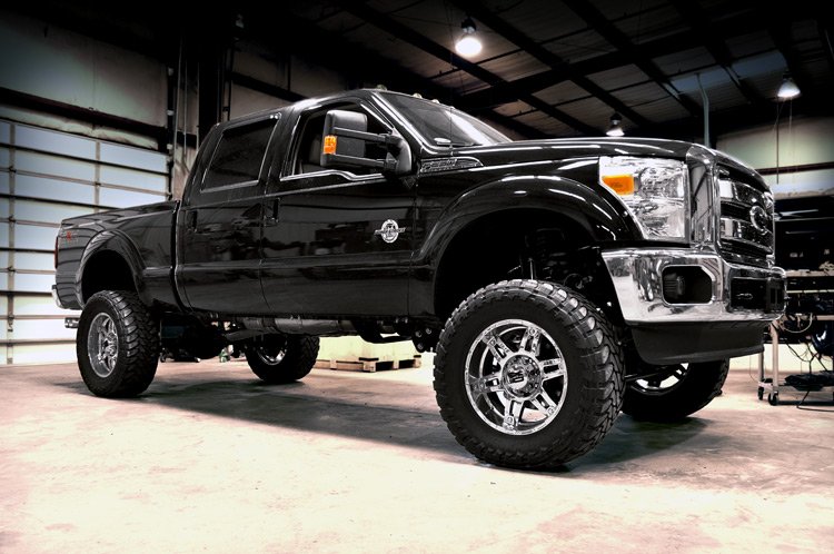 Rough Country 6 Inch Suspension Lift Kit Vertex 11-14 F-250 4WD Gas Rough Country