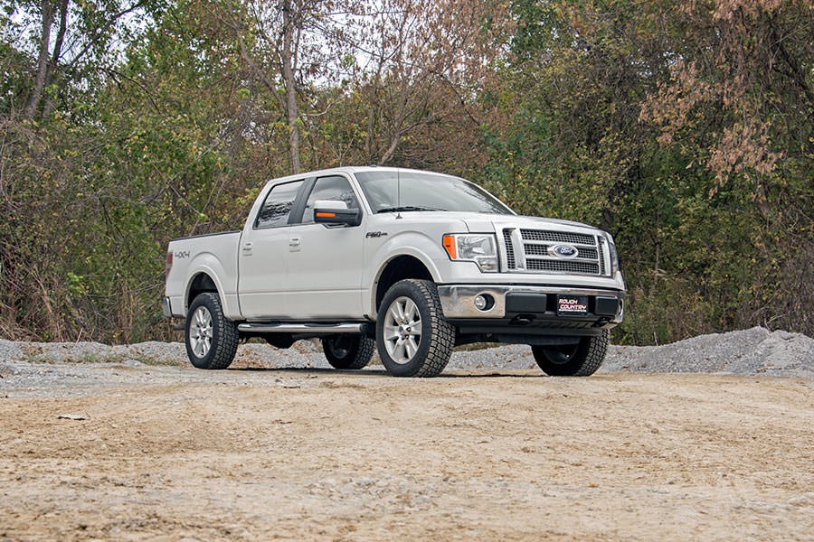 Rough Country 2 Inch Leveling Lift Kit 09-13 F-150 Rough Country