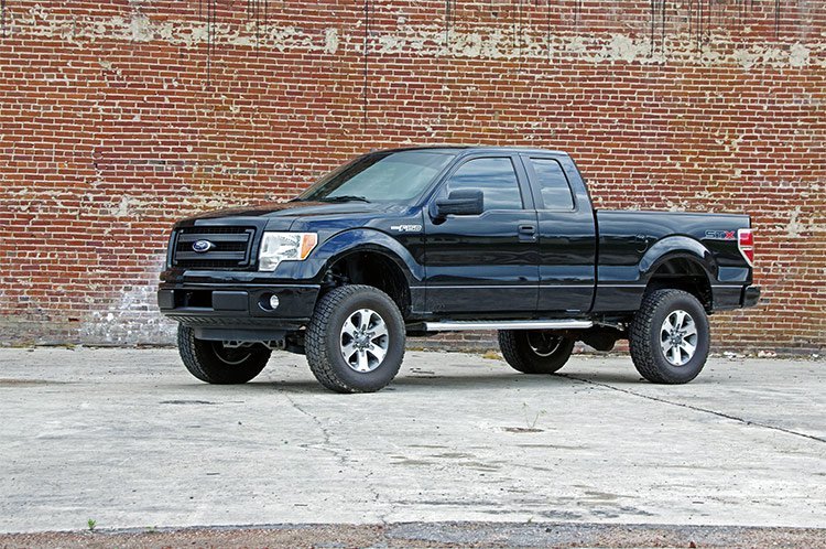 6 Inch Suspension Lift Kit w/V2 Shocks 09-10 F-150 Rough Country-2