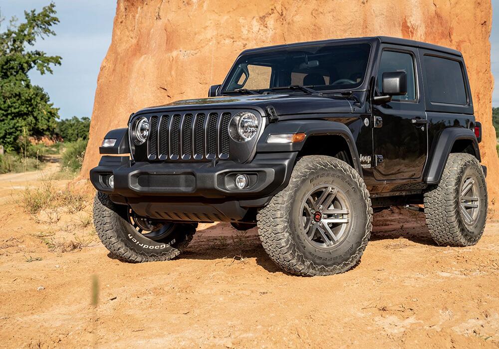 2.5 Inch Lift Kit 2018-2025 Jeep Wrangler JL Unlimited and Jl 2 Door Coil Spacer Kit Superlift-1
