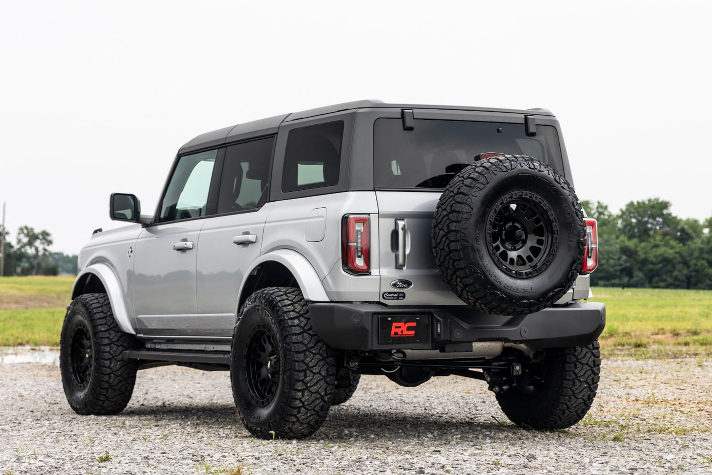 2 Inch Lift Kit M1 Lifted Struts Ford Bronco 4WD (2021-2025) Rough Country-4