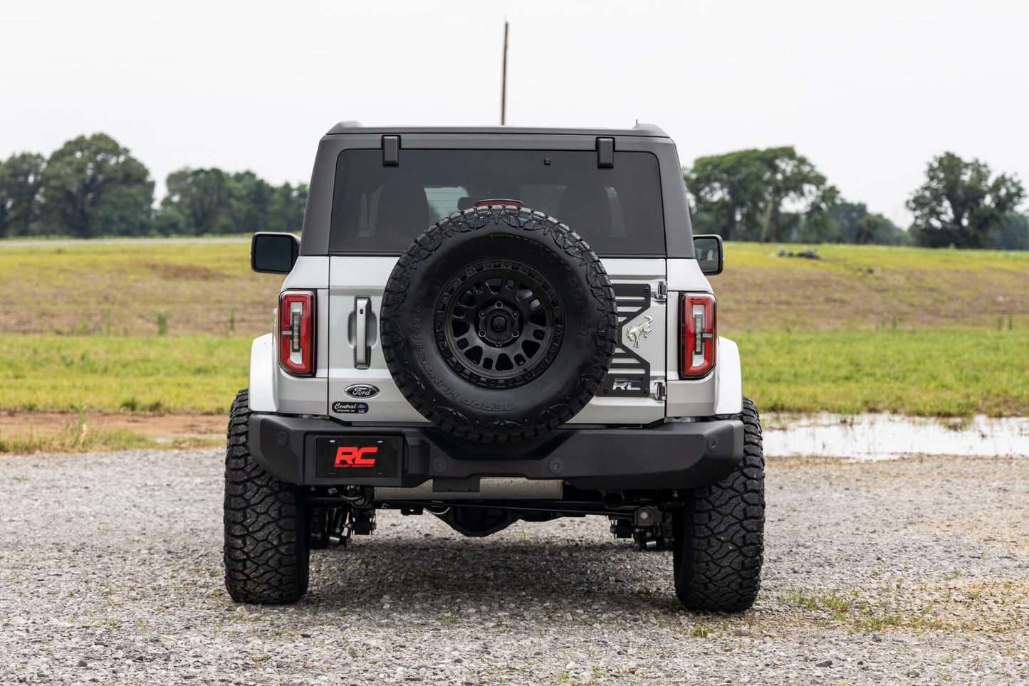 2 Inch Lift Kit M1 Lifted Struts Ford Bronco 4WD (2021-2025) Rough Country-5