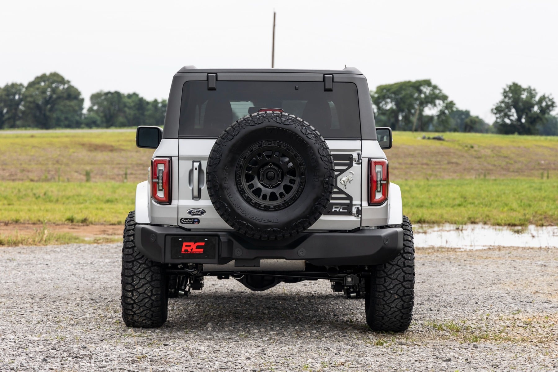 2 Inch Lift Kit M1 Lifted Struts Ford Bronco 4WD (2021-2025) Rough Country-5