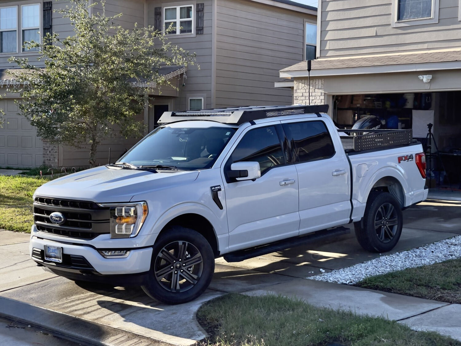 Ceros Low Profile Roof Rack Textured Black 2015-2026 Ford F-150 Go Rhino-2