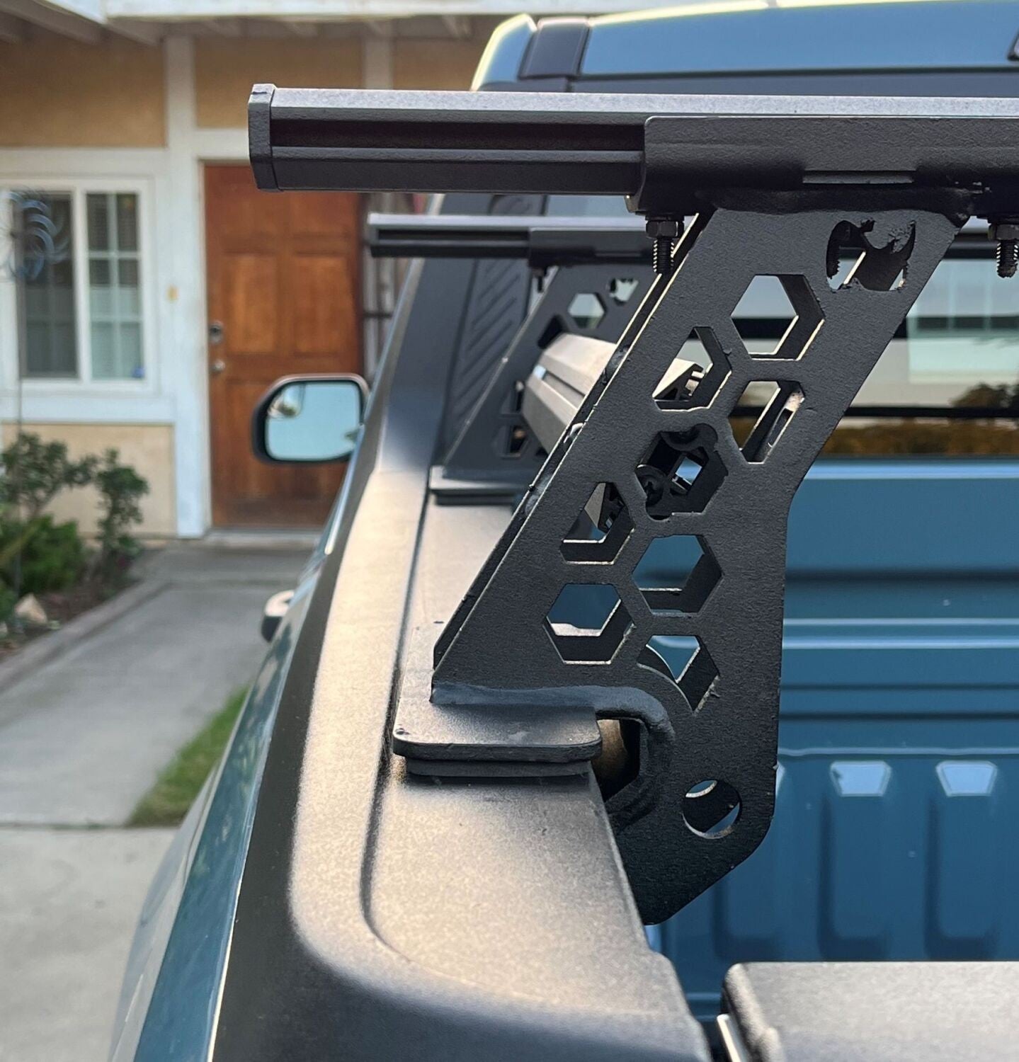 XRS Cross Bars Truck Bed Rail Kit for Mid Sized Trucks without Tonneau Covers Textured Black 2005-2026 Nissan Frontier 2015-2026 Colorado/Canyon 2016-2026 Toyota Tacoma Go Rhino-7