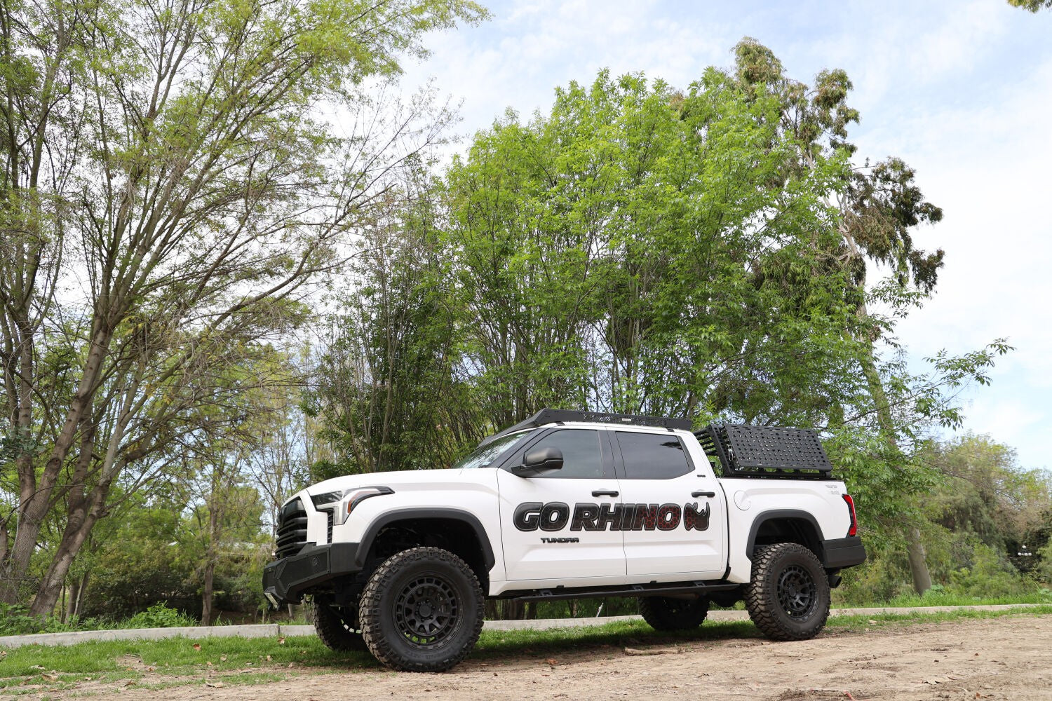 XRS Overland Xtreme Rack Full Size Trucks Textured Black 2014-2026 Toyota Tundra 2015-2026 Ford F-150 2019-2026 Silverado/Sierra 1500 Go Rhino