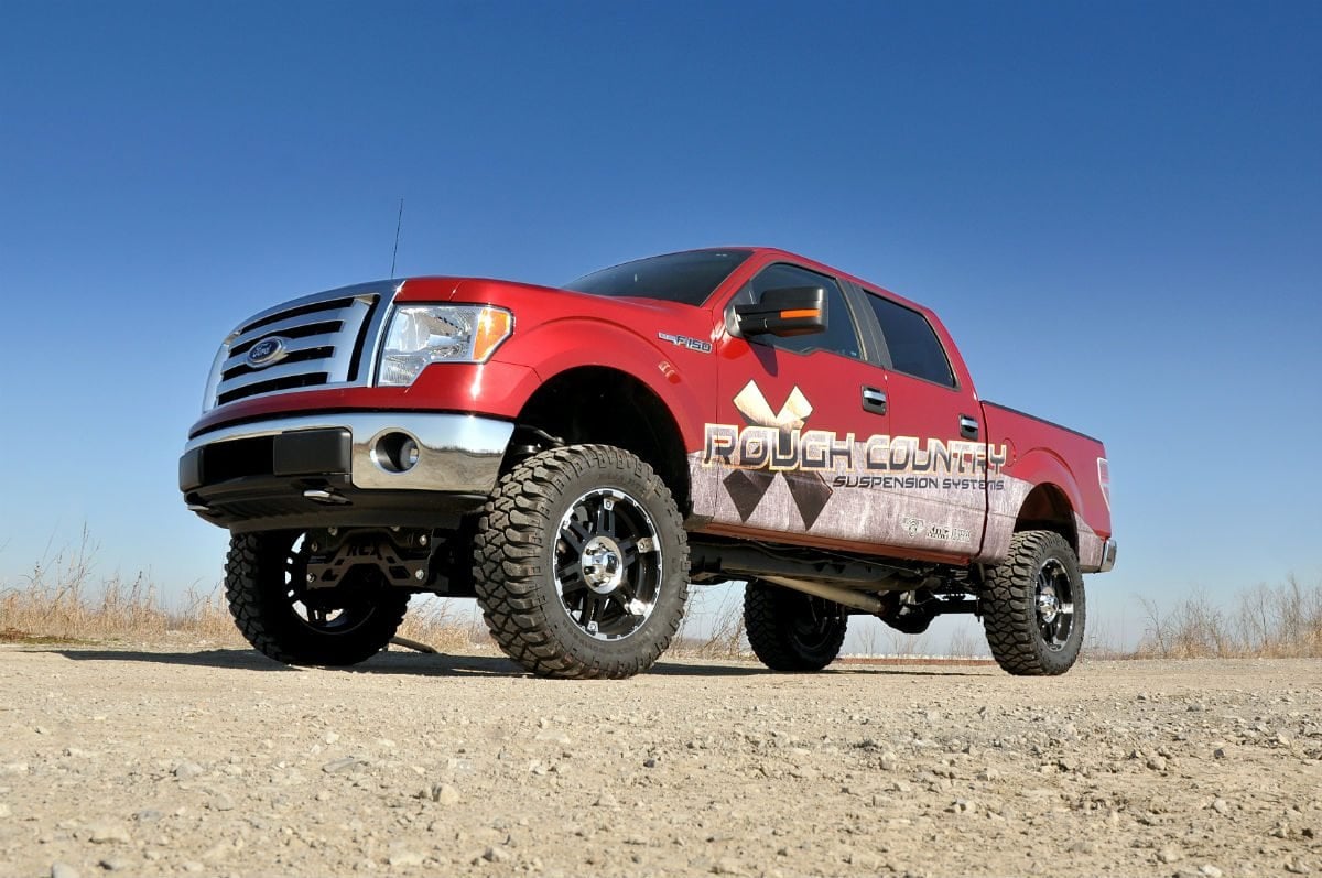 6 Inch Lift Kit M1 Struts/M1 Ford F-150 4WD (2009-2010) Rough Country-4