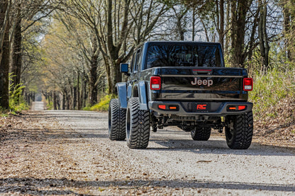 3.5 Inch Lift Kit No Shocks Jeep Gladiator JT Mojave 4WD (2020-2023) Rough Country-3