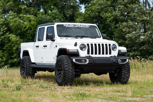 2.5 Inch Leveling Kit Spacers V2 Jeep Gladiator JT 4WD (2024-2025) Rough Country-1
