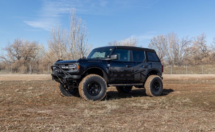 3.5 Inch SST 3.3 Series Lift Kit 2021-2025 Ford Bronco Premium ReadyLIFT-2