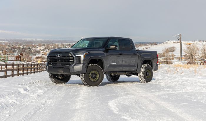 3 Inch SST2.1 Suspension System With Falcon 2.1 Struts/Shocks 2022-2024 Toyota Tundra ReadyLIFT-3