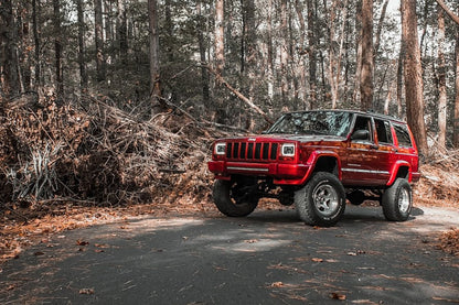 4.5 Inch Lift Kit RR springs Jeep Cherokee XJ 2WD/4WD (1984-2001) Rough Country-2