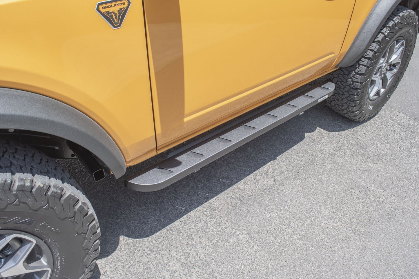 RB10 Slim Line Running Boards With Mounting Brackets Cruved Textured Black 2021-2025 Ford Bronco 2 Door Go Rhino-5
