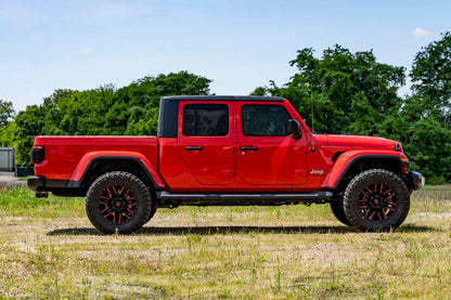 2.5 Inch Leveling Kit Spacers V2 Jeep Gladiator JT 4WD (2020-2023) Rough Country-3