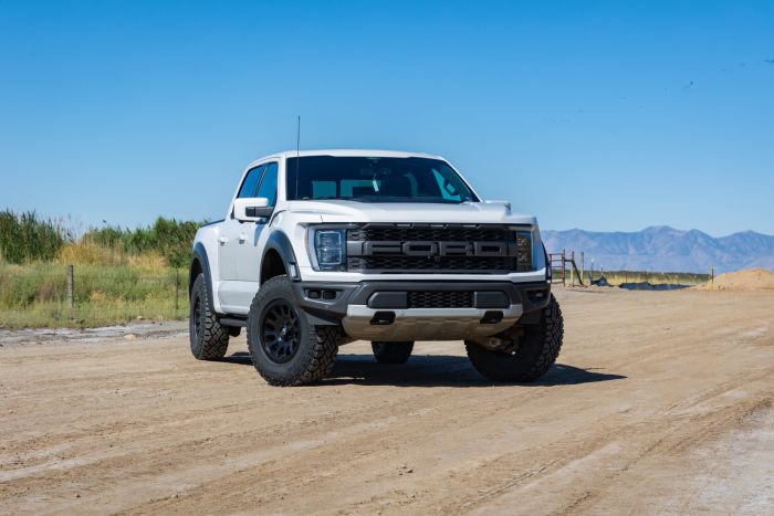 1.5 Inch Leveling Kit 2021-2024 Ford Raptor 4WD ReadyLIFT-1