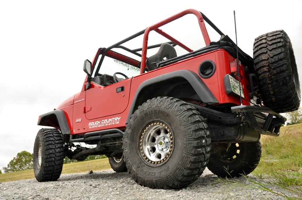 4 Inch Lift Kit Long Arm V2 Jeep Wrangler TJ 4WD (1997-2006) Rough Country-3